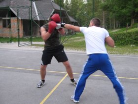 Poletni kamp boks kikboks MMA